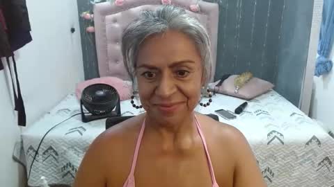 lalisha online show from 11/15/25, 07:54