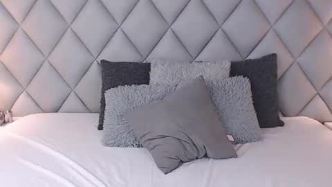 Laly Castro online show from 02/06/25, 08:13