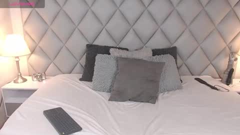 Laly Castro online show from 02/28/25, 07:46