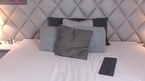 Laly Castro online show from 03/06/25, 08:16