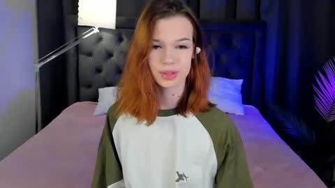 Mimi online show from 04/17/26, 08:12