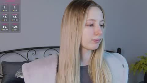 Liana online show from 01/12/26, 09:09