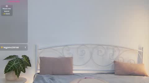 Liana online show from 03/16/26, 09:08