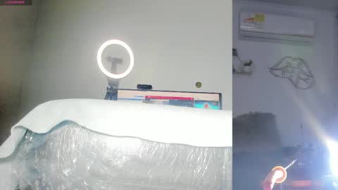 Lana online show from 04/04/26, 09:07