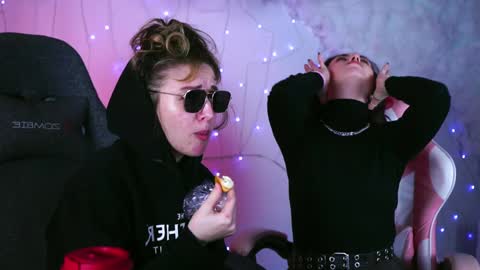 just call me Lana  and her security online show from 01/24/25, 08:23