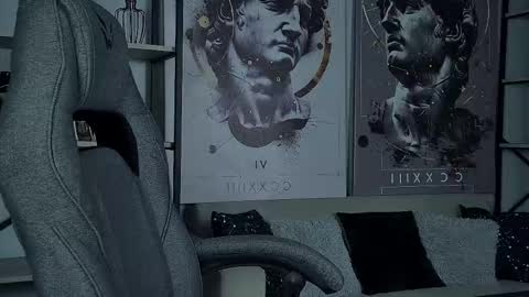 just call me Lana  and her security online show from 10/11/25, 11:42