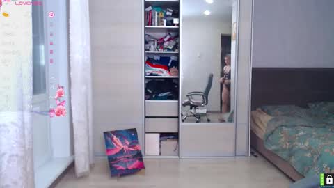 Lana online show from 11/29/25, 12:57