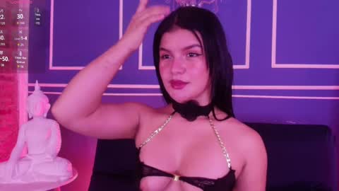 Snapshot of lana_beket_ chatting on 09/19/25, 11:33 Lana online show from 09/19/25, 11:33