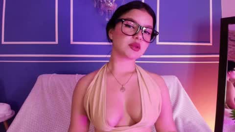 Snapshot of lana_beket_ chatting on 10/05/25, 12:14 Lana online show from 10/05/25, 12:14