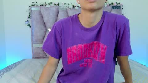 Lana online show from 11/04/25, 09:19