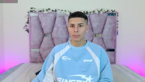 Lana online show from 11/08/25, 10:37