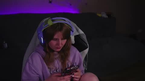 Kay online show from 10/25/25, 08:47