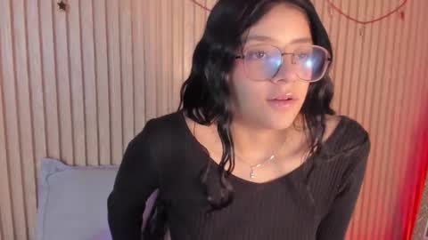 ... .          . ... online show from 11/25/25, 01:22