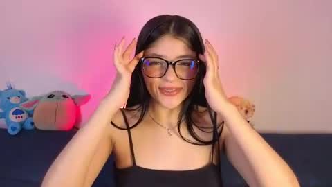 Snapshot of lana_dol chatting on 06/14/26, 11:18 ... . . ... online show from 06/14/26, 11:18