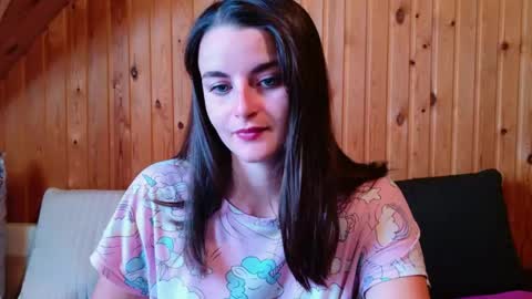Snapshot of lana_gl chatting on 04/06/26, 03:04 lana_gl online show from 04/06/26, 03:04