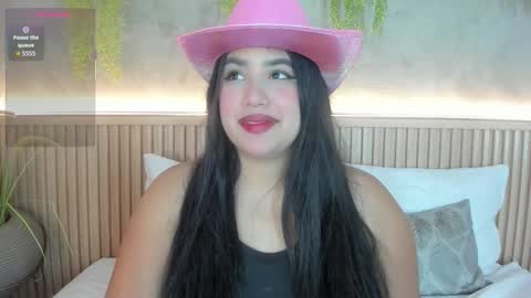 lana_lann online show from 11/26/25, 11:55