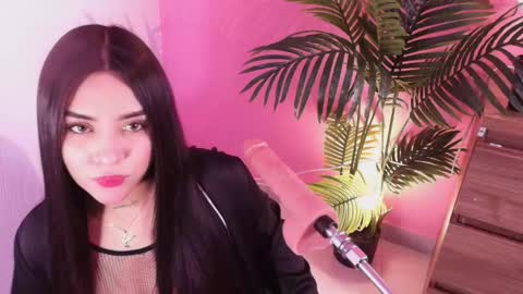 LANA online show from 10/12/25, 04:44