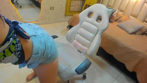 Lana Rey online show from 04/07/26, 02:06