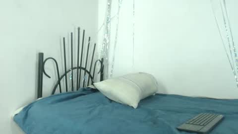 lana_robertt online show from 03/17/26, 05:00