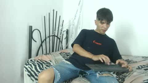 lana_robertt online show from 04/13/26, 05:02