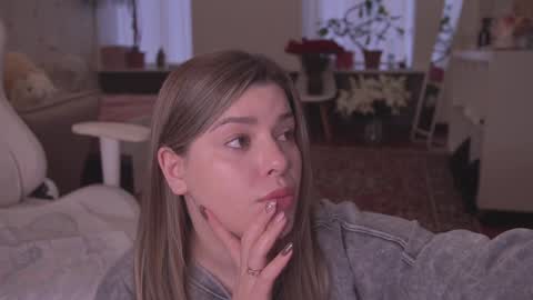 Snapshot of lana_rosy chatting on 01/25/25, 11:34 Alana online show from 01/25/25, 11:34