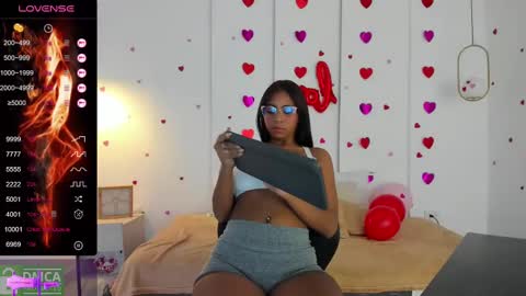 Snapshot of lana_starlet chatting on 02/14/25, 09:43 katiuska online show from 02/14/25, 09:43