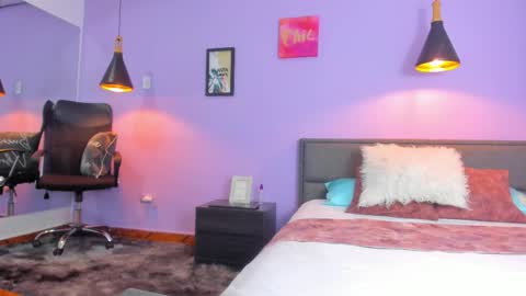 Lana Blake online show from 02/18/26, 12:01