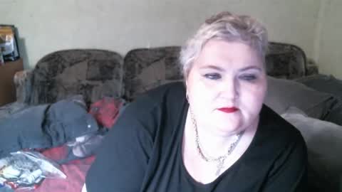 lanacat555 online show from 03/11/25, 08:31
