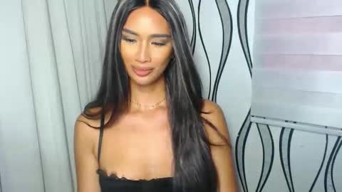 Snapshot of lanadel_hilton chatting on 01/02/25, 07:44 Lana online show from 01/02/25, 07:44