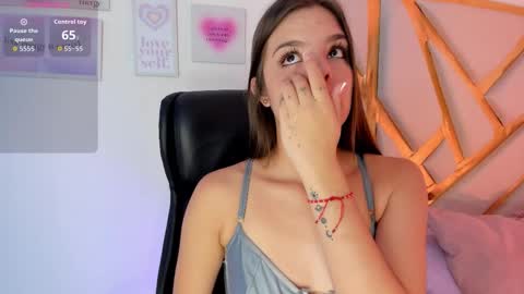 LanaJones online show from 11/26/25, 12:39