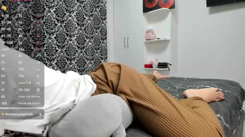 Snapshot of lanalandd chatting on 01/10/25, 06:28 Lana online show from 01/10/25, 06:28