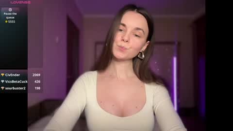 Snapshot of lanaloulou chatting on 06/24/26, 06:40 Lana online show from 06/24/26, 06:40