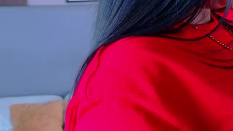 Lana online show from 04/18/26, 07:29