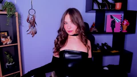 LanaXStar online show from 04/10/26, 06:29