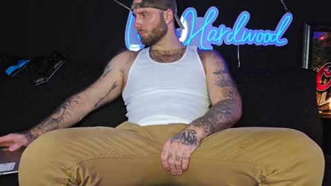 Snapshot of lancehardwood222 chatting on 12/15/24, 02:30 LANCE online show from 12/15/24, 02:30