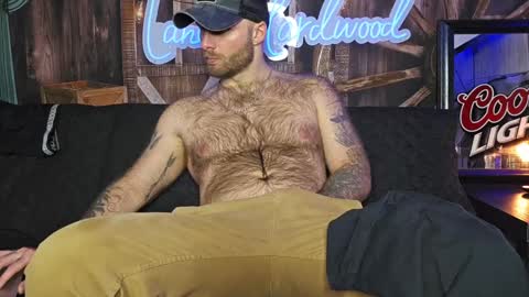 Snapshot of lancehardwood222 chatting on 01/24/25, 01:45 LANCE online show from 01/24/25, 01:45