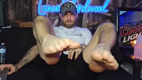 Snapshot of lancehardwood222 chatting on 02/17/25, 01:58 LANCE online show from 02/17/25, 01:58