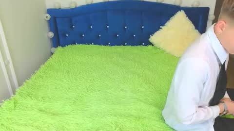 Lanny online show from 10/18/25, 05:43