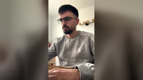 lander920612 online show from 03/09/26, 10:08