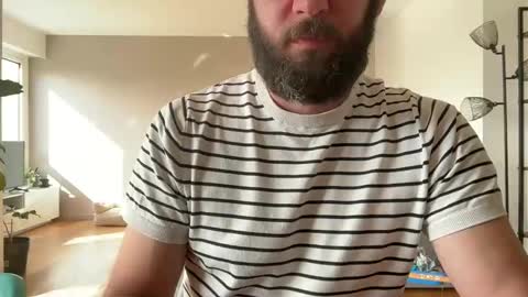 Lanimal online show from 04/10/26, 09:03