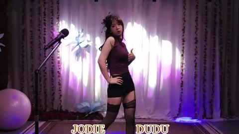 lankwaifong_cindy online show from 05/14/26, 03:24