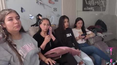 lanna_as online show from 12/15/25, 02:10