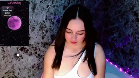 Lanna online show from 02/12/26, 01:39