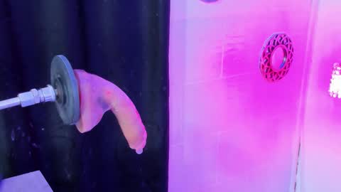 lanna_brunette online show from 11/05/25, 01:00