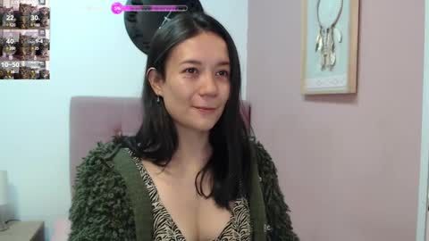 Snapshot of lanna_mills chatting on 02/04/25, 01:38 Lanna online show from 02/04/25, 01:38