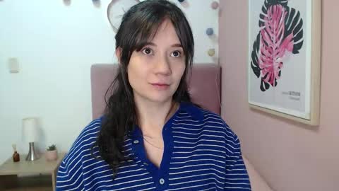 Snapshot of lanna_mills chatting on 09/11/25, 01:33 Lanna online show from 09/11/25, 01:33