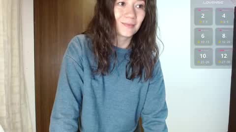 Snapshot of lanna_mills chatting on 10/14/25, 01:34 Lanna online show from 10/14/25, 01:34