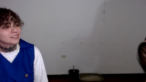 Snapshot of lannie_gonzales chatting on 12/19/24, 10:53 LANNIE   online show from 12/19/24, 10:53