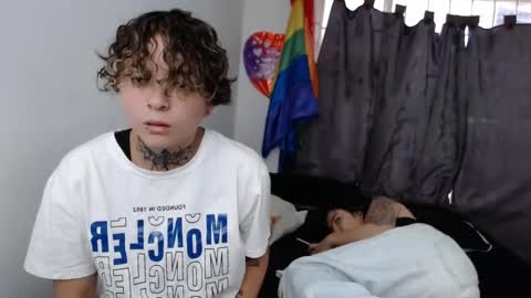 Snapshot of lannie_gonzales chatting on 01/05/25, 09:57 LANNIE   online show from 01/05/25, 09:57