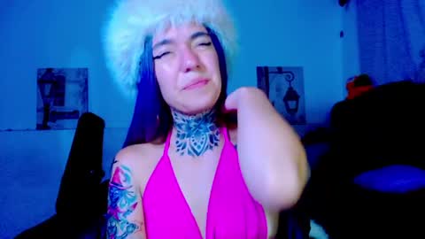 Snapshot of lannie_gonzales chatting on 05/11/26, 04:15 LANNIE online show from 05/11/26, 04:15